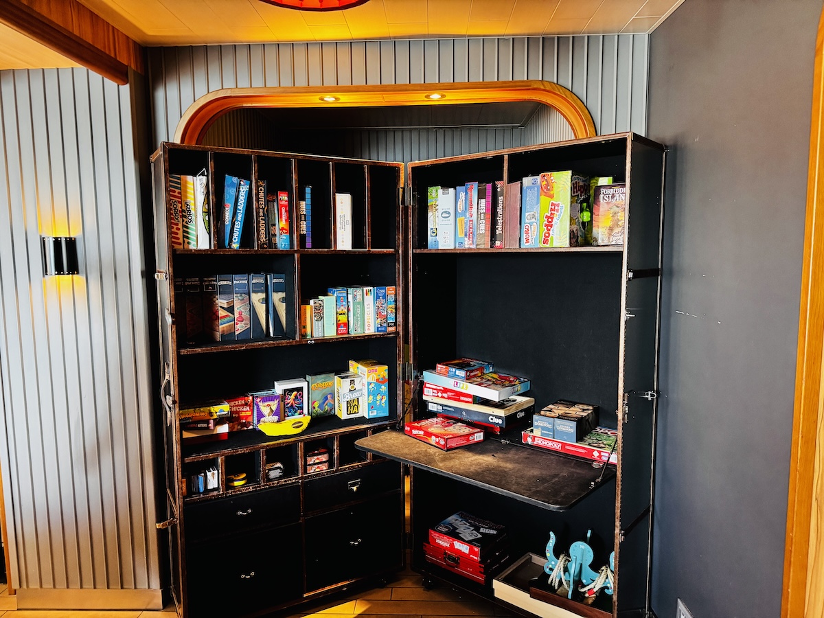Games inside The Social Club on Virgin Voyages